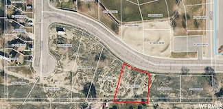 215 W Esquire Pkwy, Castle Dale, UT 84513