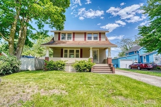 215 Maine Ave, Lorain, OH 44052
