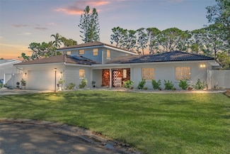 2506 Madrid Way S, Saint Petersburg, FL 33712