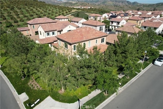 111 Vigna, Irvine, CA 92602