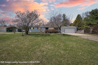 8096 Seymour Rd, Gaines, MI 48436