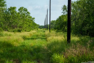 000 Cr 241, Three Rivers, TX 78071