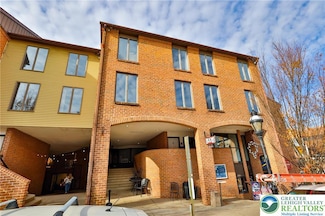 77 W Broad St Unit 5C, Bethlehem, PA 18018