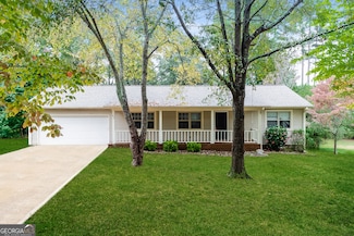 85 Highland Dr, McDonough, GA 30253