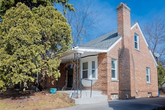 813 S 3rd Ave, Maywood, IL 60153