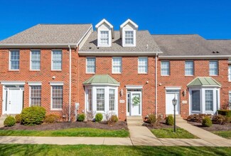 2398 Hilltop Rd, Presto, PA 15142