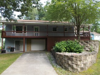 3644 Starr Rd, Harrison, MI 48625