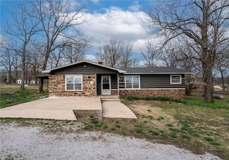12869 S Highway 59, Lincoln, AR 72744