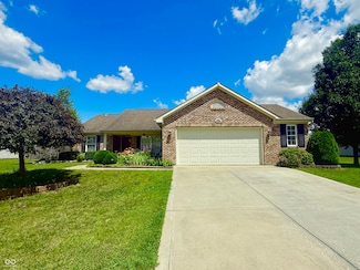 727 Crystal Farms Dr, Avon, IN 46123