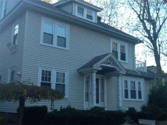 15 Englewood Ave, Worcester, MA 01603