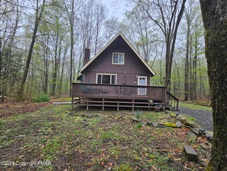 2178 Lehigh Dr, Pocono Lake, PA 18347