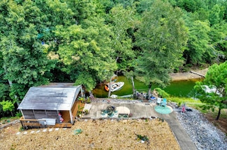49 S Bay Dr, Jasper, AL 35503