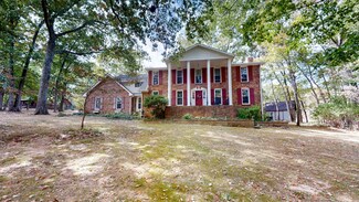 568 Lakeshore Dr, Old Hickory, TN 37138