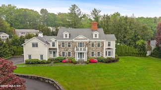 6 Coachlamp Ln, Greenwich, CT 06830