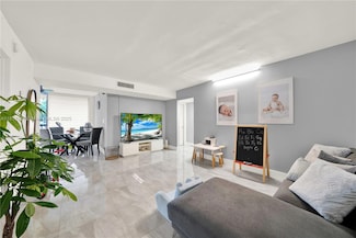 8520 SW 133rd Ave Rd Unit 214, Miami, FL 33183