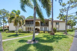 140 Lake Pine Cir Unit D-2, Greenacres, FL 33463