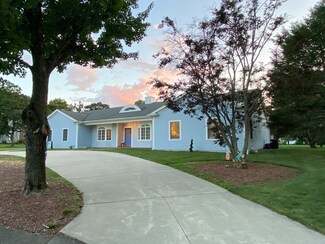87 Blossom Rd, Braintree, MA 02184