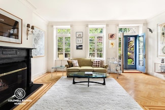 69 Bedford St Unit TOWNHOUSE, New York, NY 10014