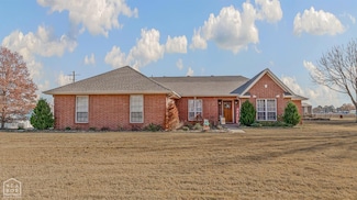 114 Cedar St, Lake City, AR 72437