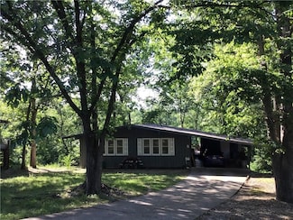 5 Formby Ln, Bella Vista, AR 72715