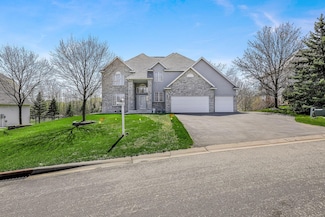 16187 Hawthorn Path, Lakeville, MN 55044