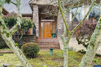 435 Tillicum Dr, Silverton, OR 97381