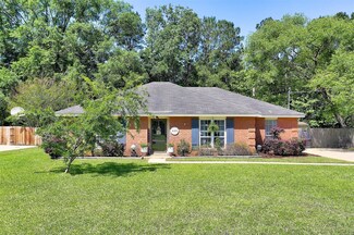 425 Saddlewood Dr, Pike Road, AL 36064