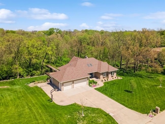 2734 NE 96th Place, Ankeny, IA 50021