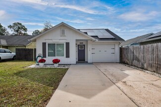 714 Little Crescent St, Fort Walton Beach, FL 32547