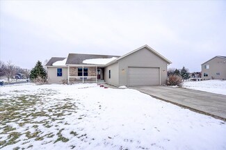 1409 Chipper Ln, Sun Prairie, WI 53590