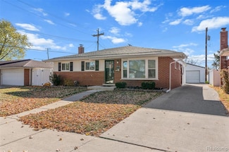 22018 Timberidge St, Saint Clair Shores, MI 48082