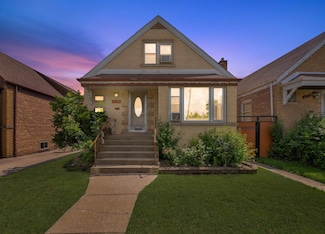 3535 W 71st St, Chicago, IL 60629