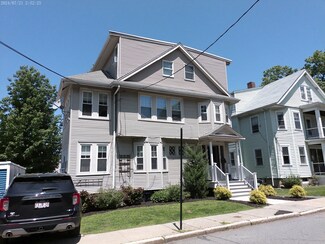39 Sheafe St Unit 2, Chestnut Hill, MA 02467