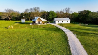 459 Colwell Rd, Forestburg, TX 76239
