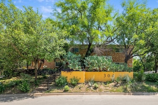 304 E 33rd St Unit 15, Austin, TX 78705