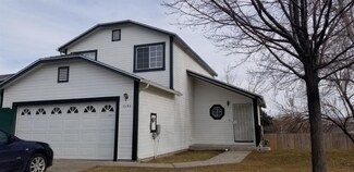 7190 Lindsey Ln, Sparks, NV 89436