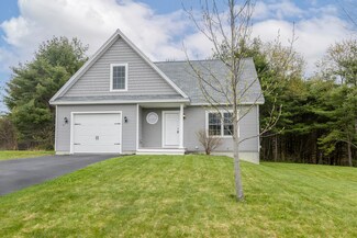 6 Twoey Dr, Windham, ME 04062