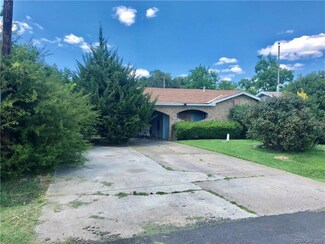 3026 Pouncey Ln, Shreveport, LA 71107