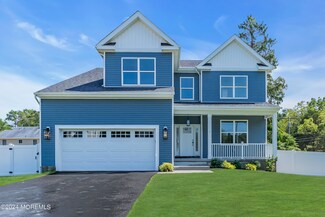 2 Melinda Ct, Bayville, NJ 08721