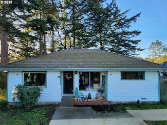 2605 Port Orford Loop Rd, Port Orford, OR 97465