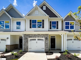 51 Fair Village Ln, Simpsonville, SC 29680