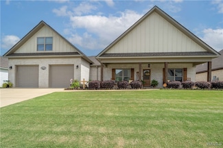 11967 Glen Ridge Blvd, Moundville, AL 35474