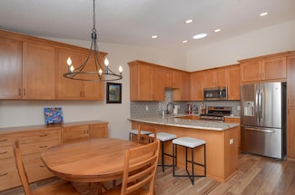 474 W Eagle Lake Dr, Maple Grove, MN 55369
