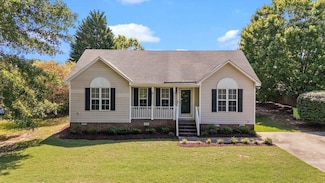 765 S Hollybrook Rd, Wendell, NC 27591