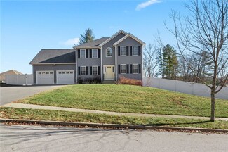 11 Oakland Ave, Oakland, RI 02858