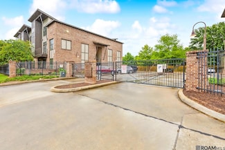 333 E Boyd Dr Unit 16, Baton Rouge, LA 70808