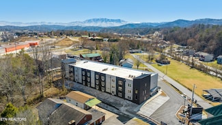 227 Sharon Dr Unit 204, Pigeon Forge, TN 37863