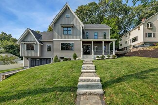 108 Arlington St, Winchester, MA 01890