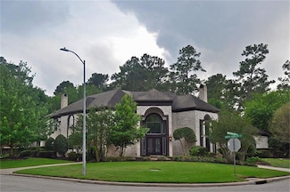 1703 Brookside Pine Ln, Kingwood, TX 77345