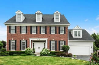 2119 Stratford Ln, Glenview, IL 60026